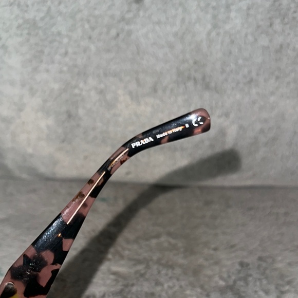 Prada Women\'s Black and Pink Tortoise Shell Glasses